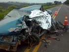 Motorista morre em batida entre carro e caminhão no sudoeste do Paraná