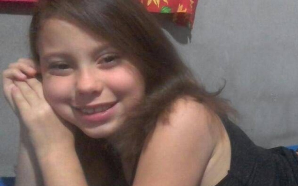 Lara Elo Pereira de Andrade, de 9 anos, desaparecida em Caiapnia, Gois (Foto: Divulgao/Polcia Civil)