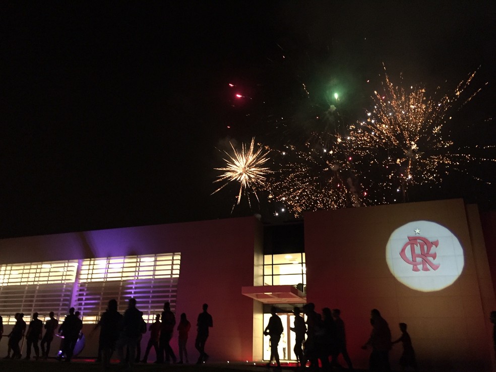 Com presen&ccedil;a de &iacute;dolos e jogadores, Flamengo inaugura novo CT &mdash; Foto: Andr&eacute; Dur&atilde;o