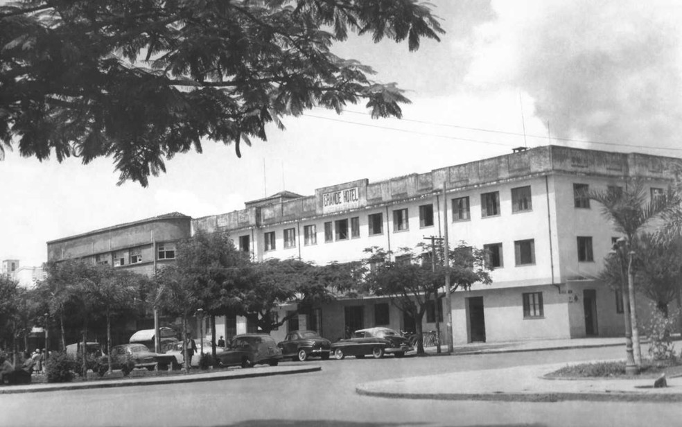 Grande Hotel de Goiânia é inaugurado em 1937 — Foto: Hélio de Oliveira  Acervo/ Divisão de Patrimônio Histórico da Secretaria Municipal de Cultura