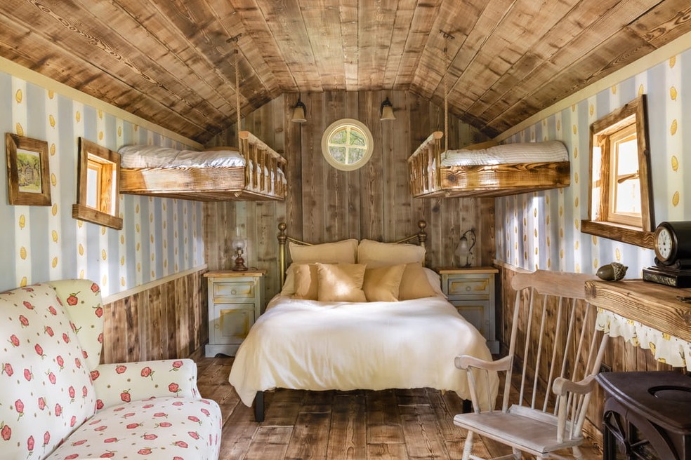 Casa inspirada nos desenhos do Ursinho Pooh — Foto: Divulgação/Airbnb