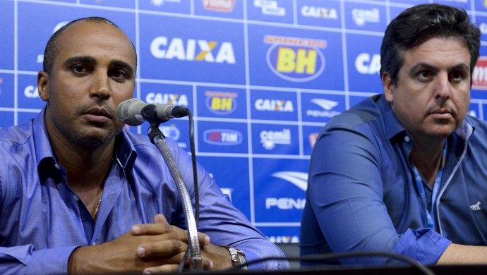 Cruzeiro pede calma em relação à vinda de Romero e trabalho de Deivid