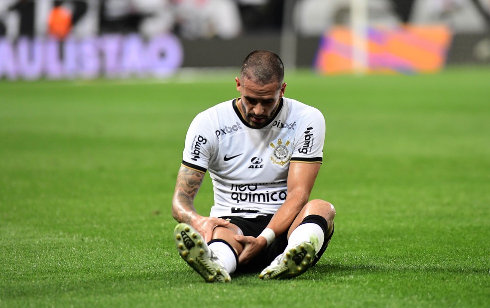 Renato Augusto em Corinthians x Santo André — Foto: Marcos Ribolli