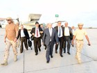 Presidente do Iêmen retorna do exílio e desembarca em Áden