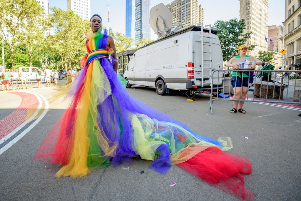 Billy Porter participa do WorldPride NYC 2019, em vestido de Christian Siriano (Foto: Roy Rochlin/Getty Images)