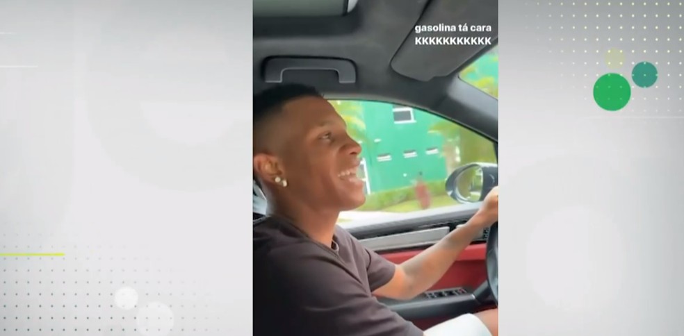 Motorista do dia: Endrick registra caronas com jogadores após os treinos do Palmeiras
