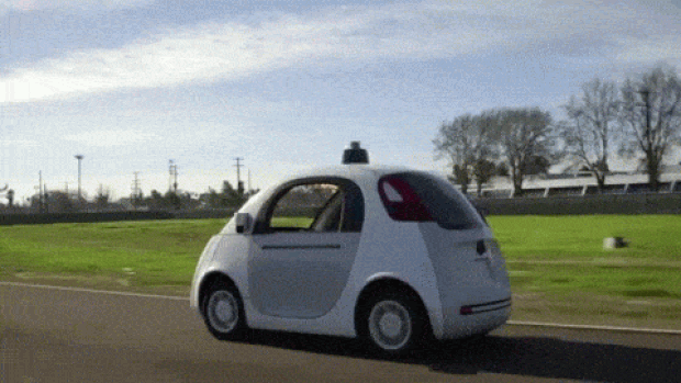 Carro autônomo do Google dirige pelas ruas da Califórnia (EUA). (Foto: Divulgação/Google)