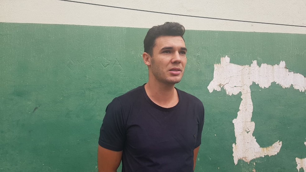 Jean Victor Ã© amigo de infÃ¢ncia de Daniel e jogou com ele no Botafogo â€” Foto: Guilherme Frossard