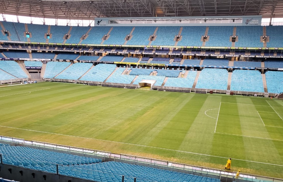 Gramado da Arena apÃ³s tratamento  â€” Foto: Arena / DVG