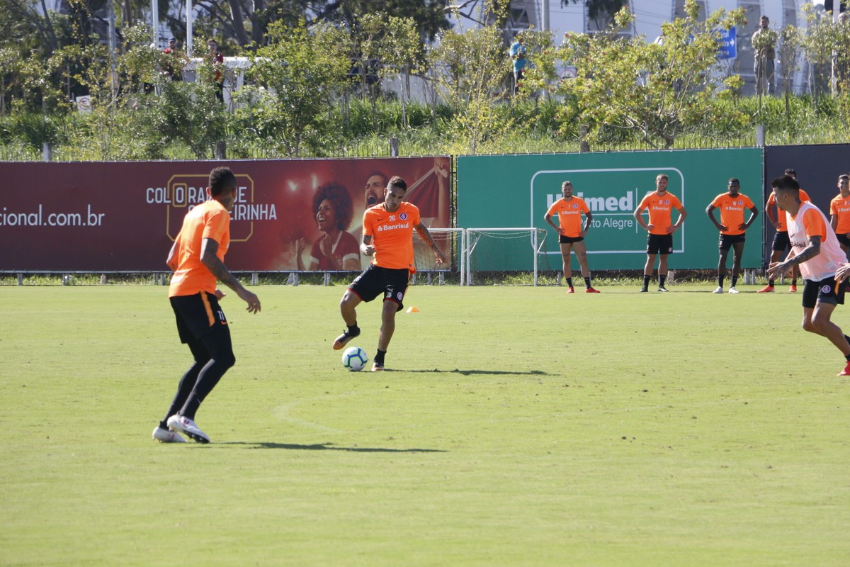 Inter x Flamengo: Dourado e Guerrero voltam a treinar e ...