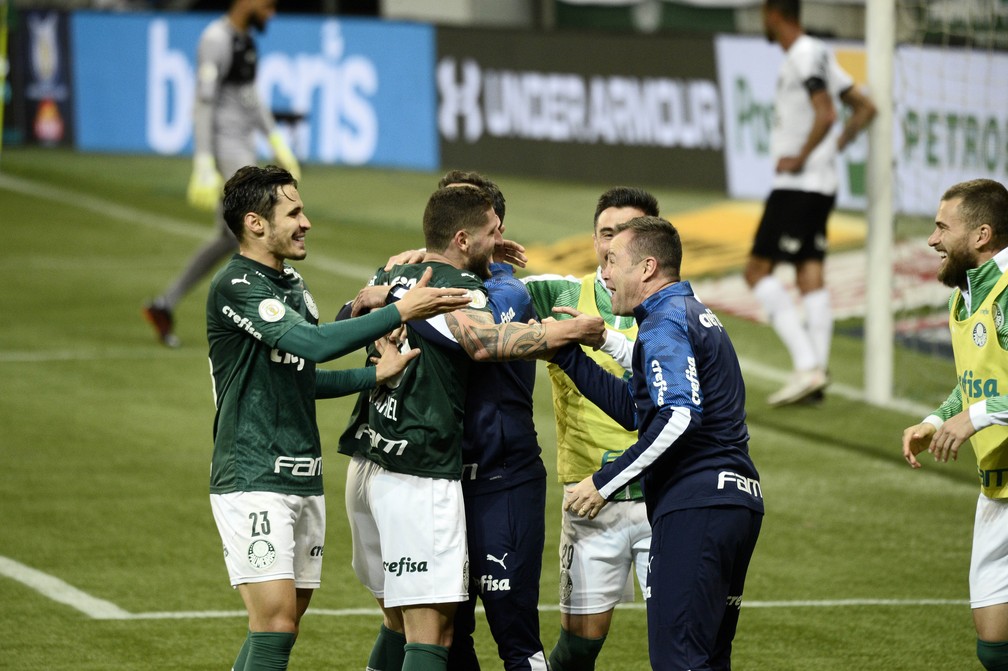 Zé Rafael explica bom momento do Palmeiras: 