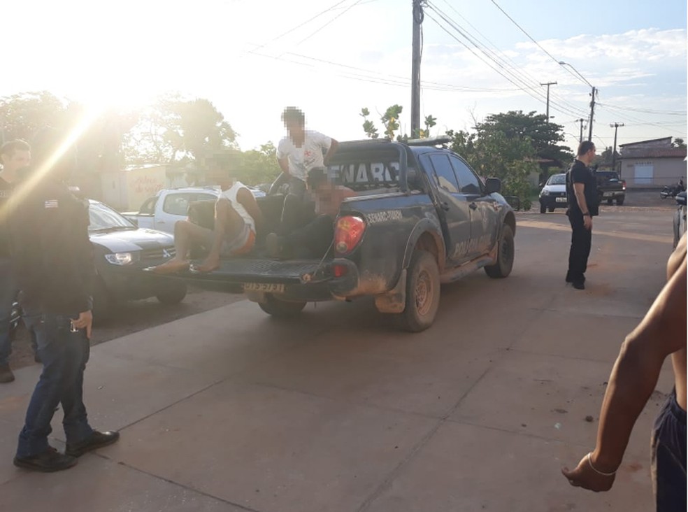 Suspeitos foram encaminhados para a Unidade Prisional de Ressocialização de Timon — Foto: Divulgação/Polícia Civil