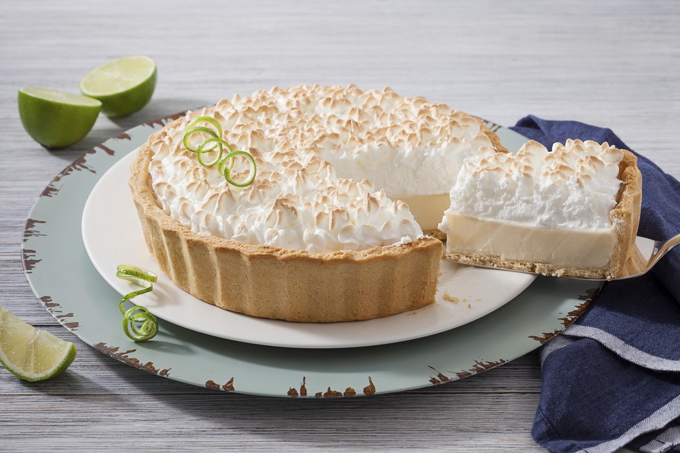 Torta De Limao Aprenda A Fazer A Receita Dar Certo Feito Com Moca E Chocolates Garoto Gshow Para quem ama se inspirar, descomplicar uma ideia velha ou fazer algo diferente. torta de limao aprenda a fazer a