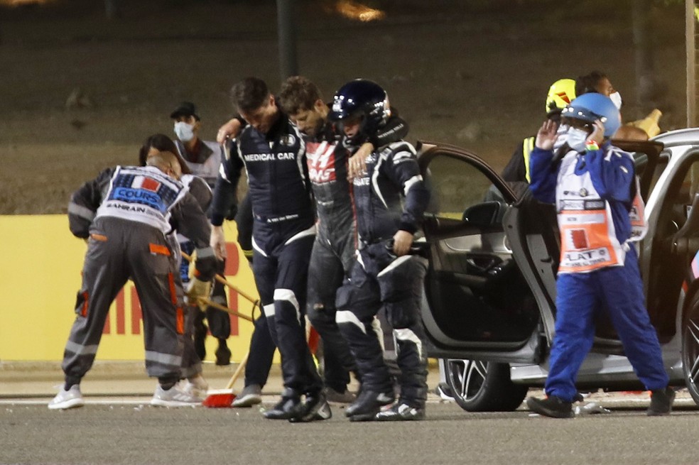 Acidente F1 GP do Barein Roman Grosjean — Foto: REUTERS/Hamad I Mohammed