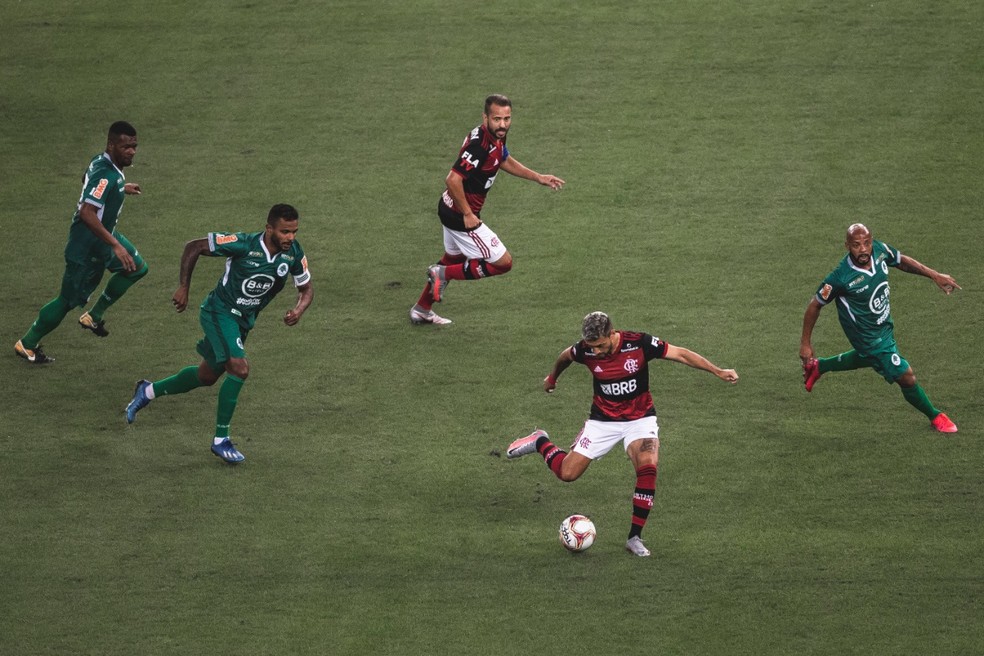 Arrascaeta, do Flamengo, contra o Boavista — Foto: FotoFC