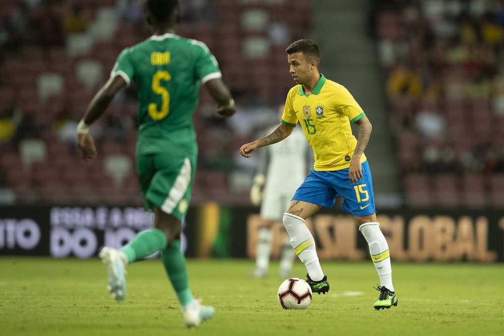 Matheus Henrique revela conversa com Tite e opina sobre fim das concentrações antes dos jogos