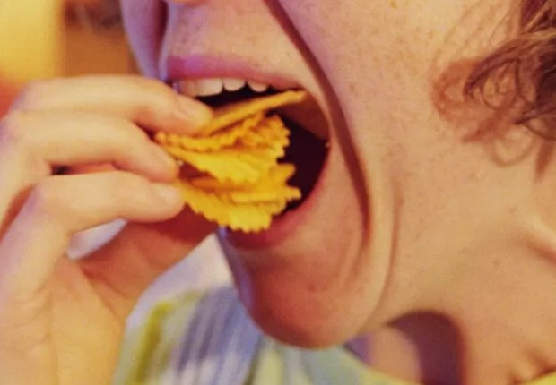 A crocância das batatas fritas pode ser insuportável para alguns (Foto: GETTY IMAGES (via BBC))