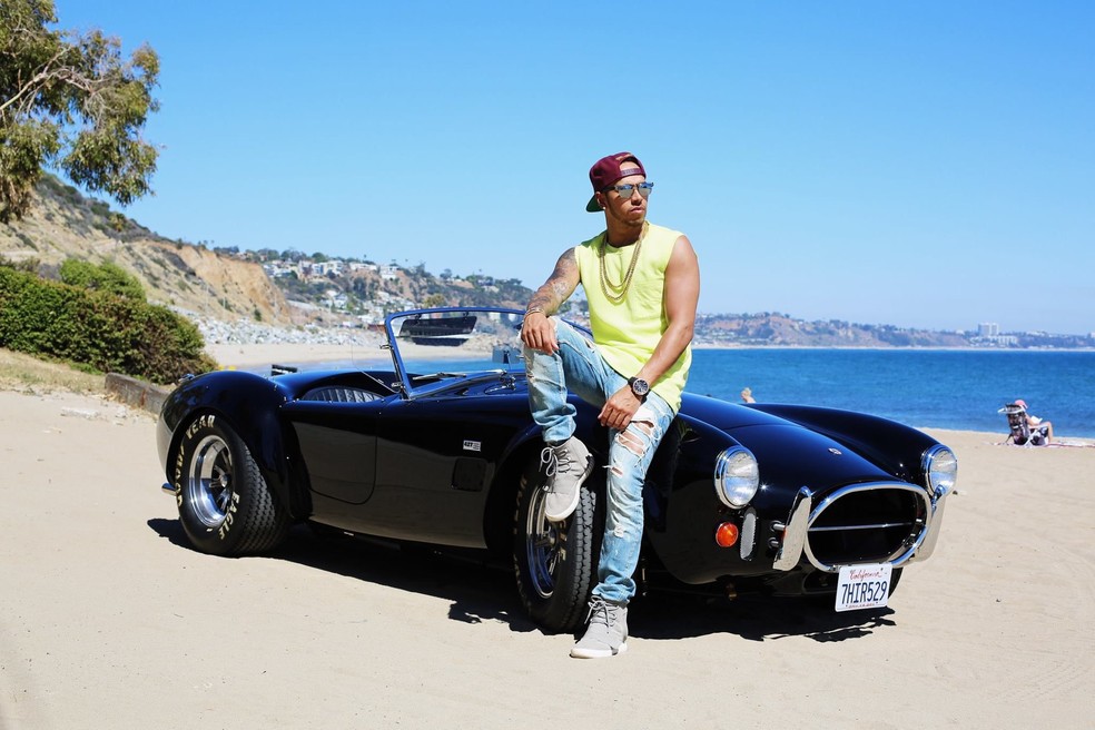 Shelby Cobra 427 de 1966 vale cerca de R$ 25 milhões — Foto: Reprodução/Instagram 