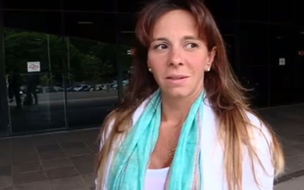 Renata Archilla diz que foi v&iacute;tima de uma tentativa de execu&ccedil;&atilde;o encomandada pelo pai e pelo av&ocirc; &mdash; Foto: TV Globo/Reprodu&ccedil;&atilde;o