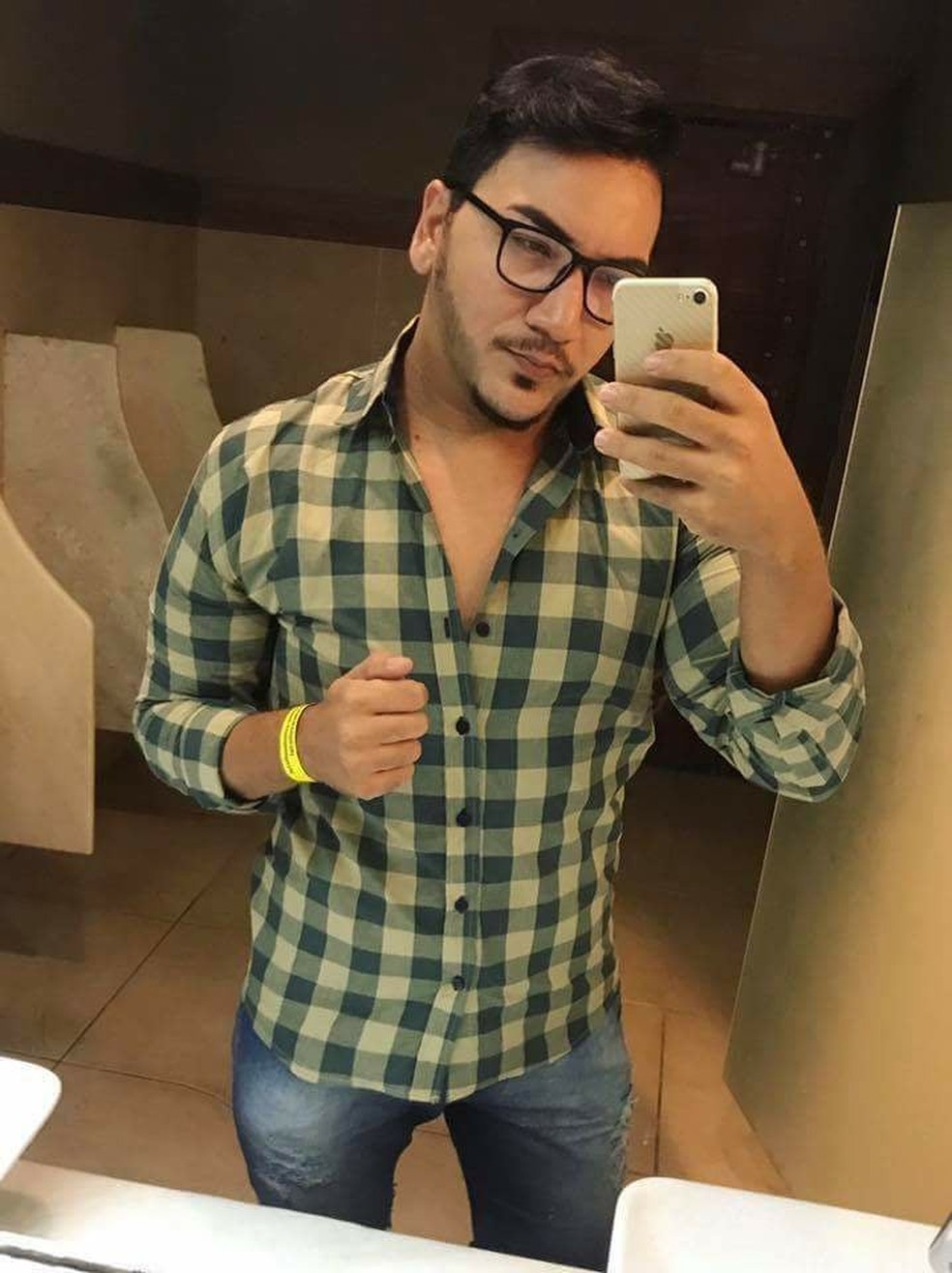 O estilista José Laerte da Silva, de 28 anos, foi baleado na cabeça durante viagem em aplicativo de transporte de passageiros em Natal  (Foto: Arquivo pessoal)