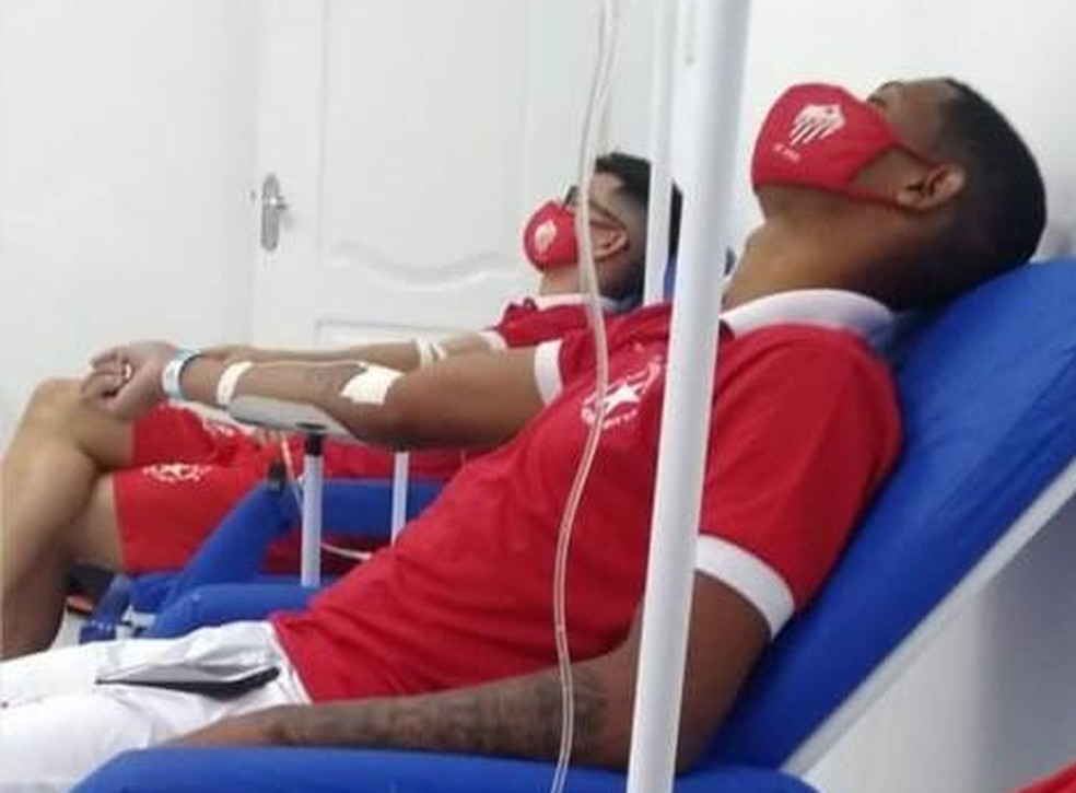 Jogadores Rio Branco-AC passaram mal após jantar em hotel de Bragança (PA) — Foto: Divulgação/Rio Branco FC