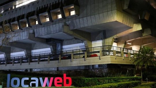 Locaweb tem prejuízo de R$ 7,2 milhões no 4º tri; receita avança com comércio eletrônico
