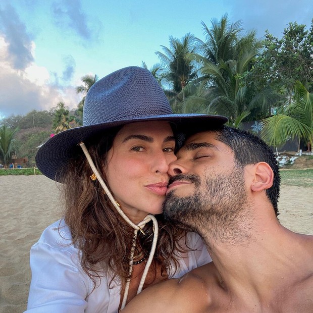 Fernanda Paes Leme e namorado Victor Sampaio (Foto: Instagram/Reprodução)
