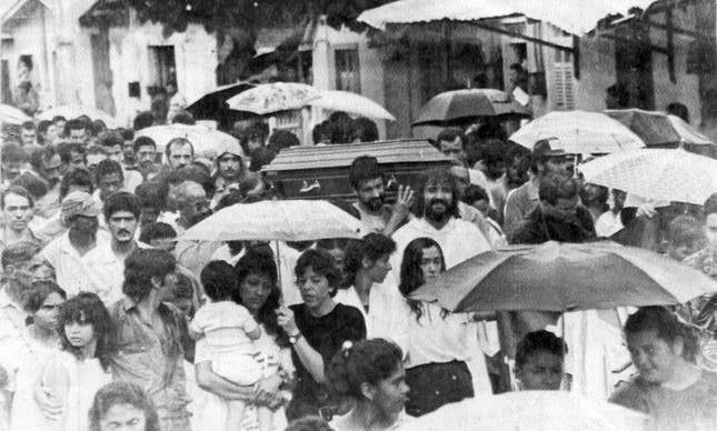 Enterro de Chico Mendes, assassinado no dia 22 de dezembro de 1988