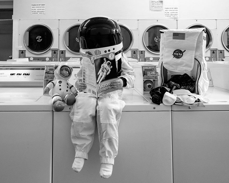 pequeno astronauta (Foto: Reprodução/Aaron Sheldon)