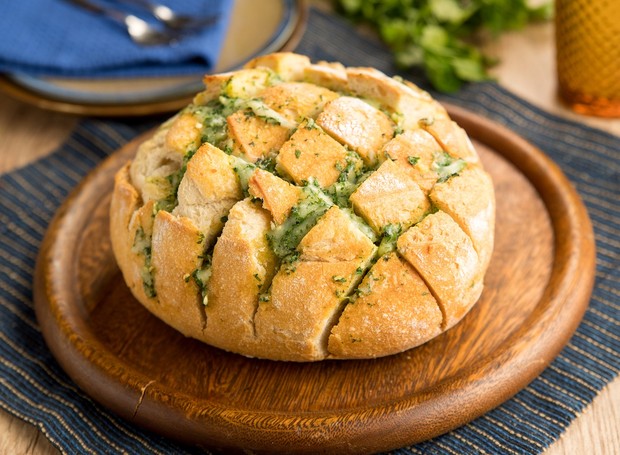 Receita de pão italiano com pasta de queijo e alho - Casa e Jardim | Pães e  sanduíches