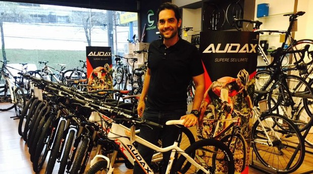 Fernando Lucas, empreendedor e entusiasta das bicicletas como meio de transporte (Foto: Divulgação/Sportix)