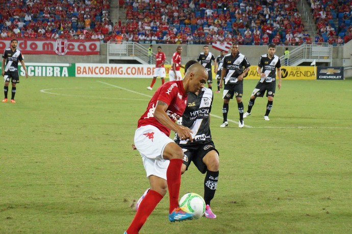 Marcelinho - América-RN x Ponte Preta (Foto: Augusto Gomes/GloboEsporte.com) Marcelinho - América-RN x Ponte Preta (Foto: Augusto Gomes/GloboEsporte.com)