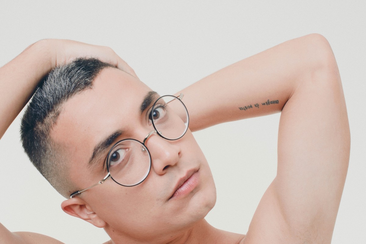 Arthur Nogueira se mantém no reino das palavras em álbum impulsionado pela poesia |  Weblog do Mauro Ferreira