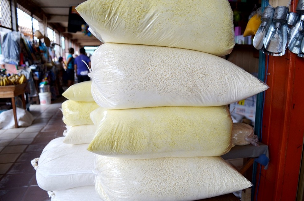 Farinha de Cruzeiro do Sul é famosa pela qualidade — Foto: Francisco Rocha/G1