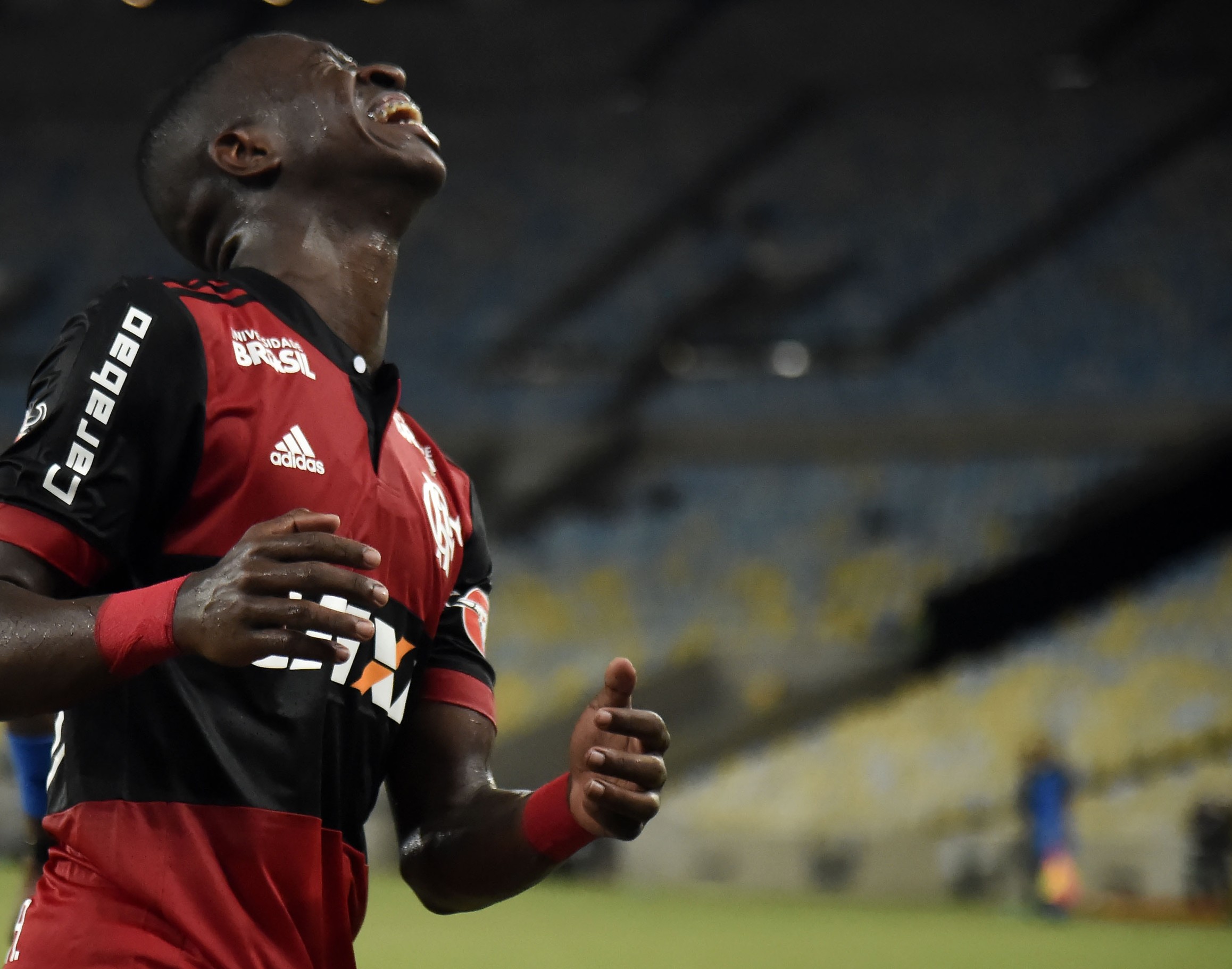 Frieza em campo e caldeirão nos bastidores: os 30 dias de crise no Flamengo