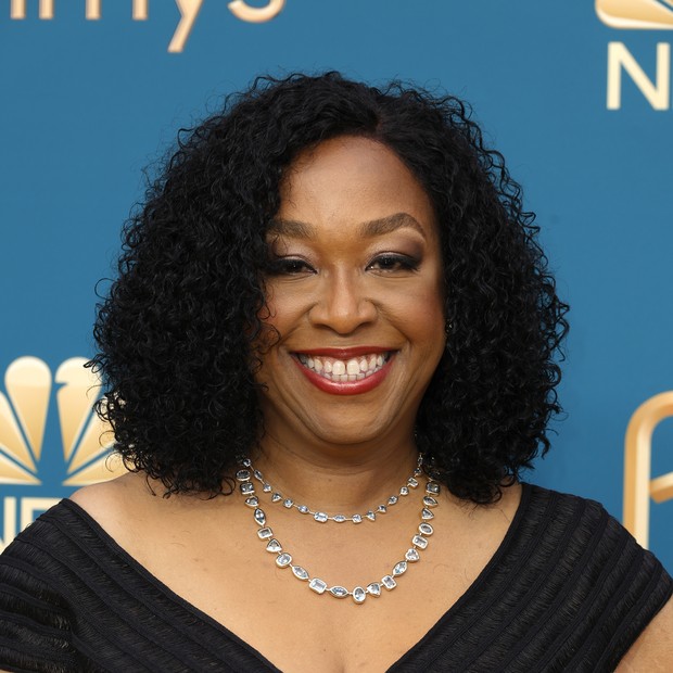 LOS ANGELES, CALIFORNIA - SEPTEMBER 12: Shonda Rhimes attends the 74th Primetime Emmys at Microsoft Theater on September 12, 2022 in Los Angeles, California. (Photo by Frazer Harrison/Getty Images) (Foto: Getty Images)