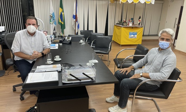 Paes Se Reúne Com Molon E Acena Com Apoio A Sua Candidatura Ao Senado