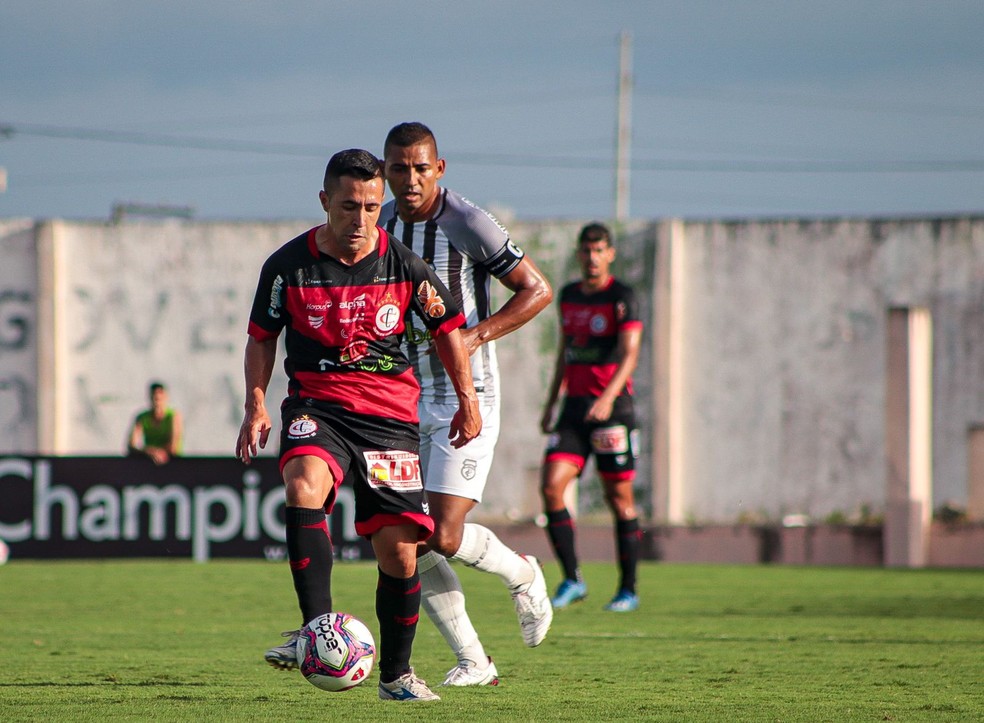 Campinense e Treze em campo, no Amigão, por um Clássico dos Maiorais — Foto: Samy Oliveira / Campinense