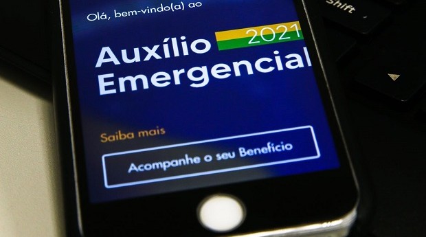 Aplicativo do Auxílio Emergencial (Foto: Marcello Casal Jr / Agência Brasil)