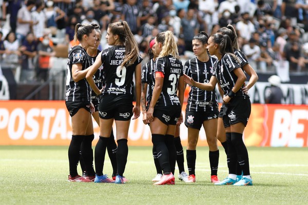 Será que existe time no Brasileirão Feminino que possa tirar o título do Corinthians? (Foto: Rodrigo Gazzanel / Ag. Corinthians)