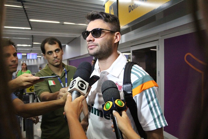 Desembarque Fluminense (Foto: Fernando Cazaes / Photocamera) Desembarque Fluminense (Foto: Fernando Cazaes / Photocamera)