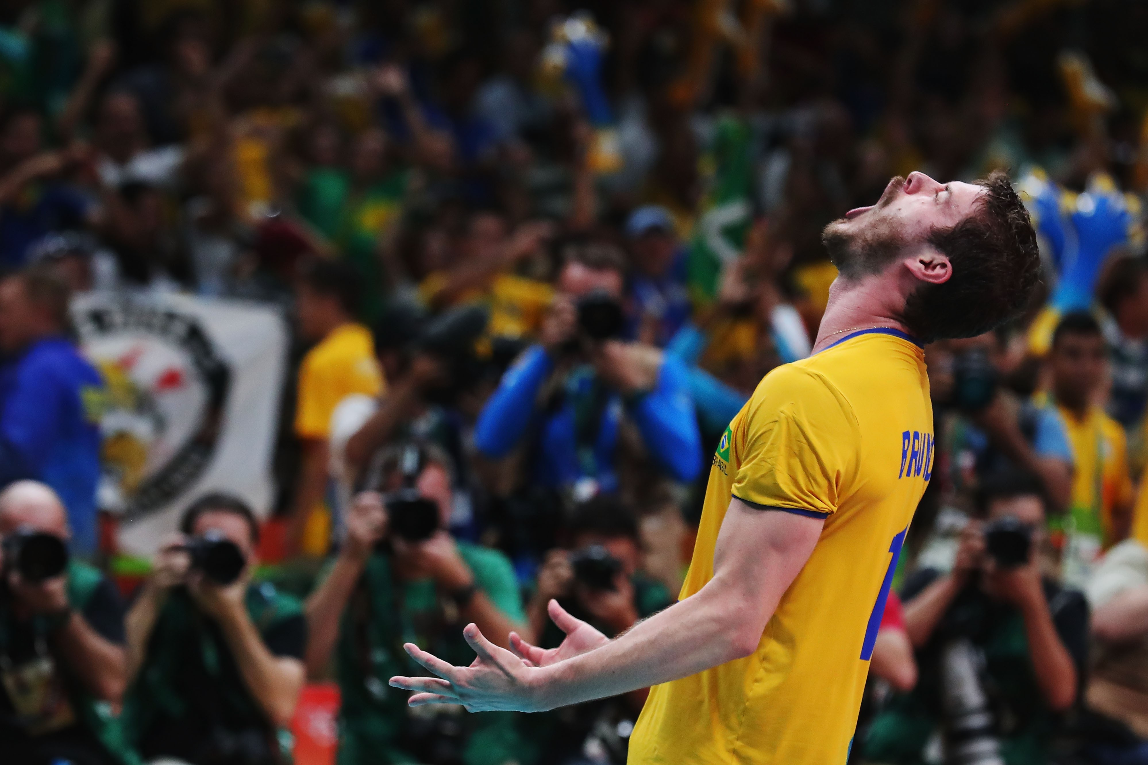 Bruninho é o capitão da seleção brasileira de voleibol masculino (Foto: Getty Images)