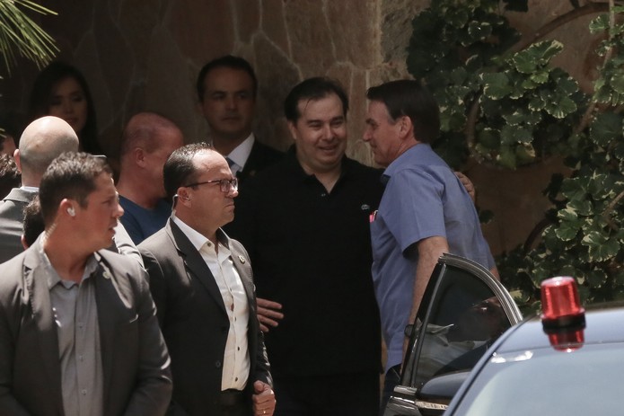 Resultado de imagem para Maia recebe Bolsonaro, Toffoli e Alcolumbre em almoÃ§o para melhorar diÃ¡logo entre os poderes