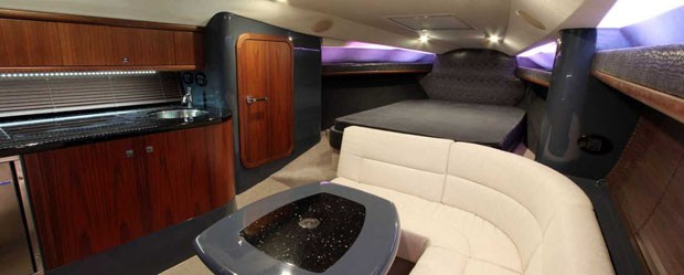 O interior da XRS43 inclui cama, sofás, banheiros e cozinhas (Foto: divulgação)