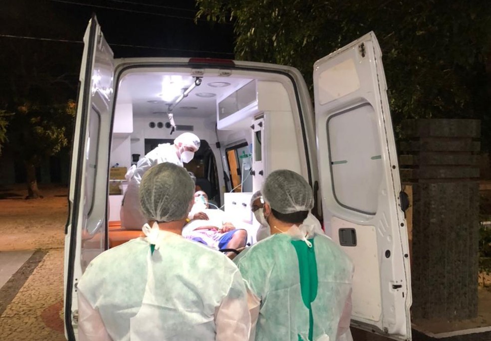 Hospital de Campanha Nossa Senhora de Fátima já recebeu pacientes — Foto: Sesapi