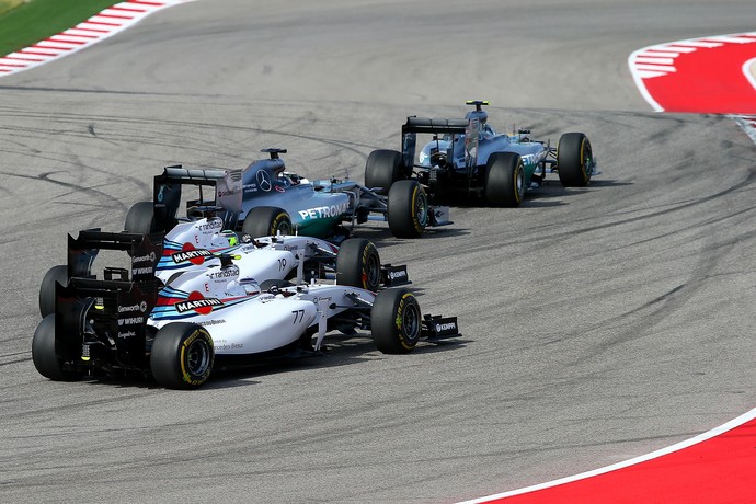 Felipe Massa ultrapassou Valtteri Bottas na largada do GP dos EUA (Foto: AFP)