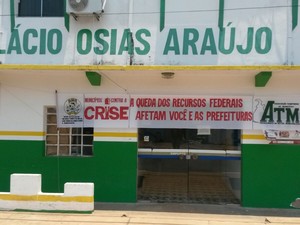 Prefeitura de Babaçulândia fechou as portas nesta segunda-feira (28) (Foto: Divulgação)