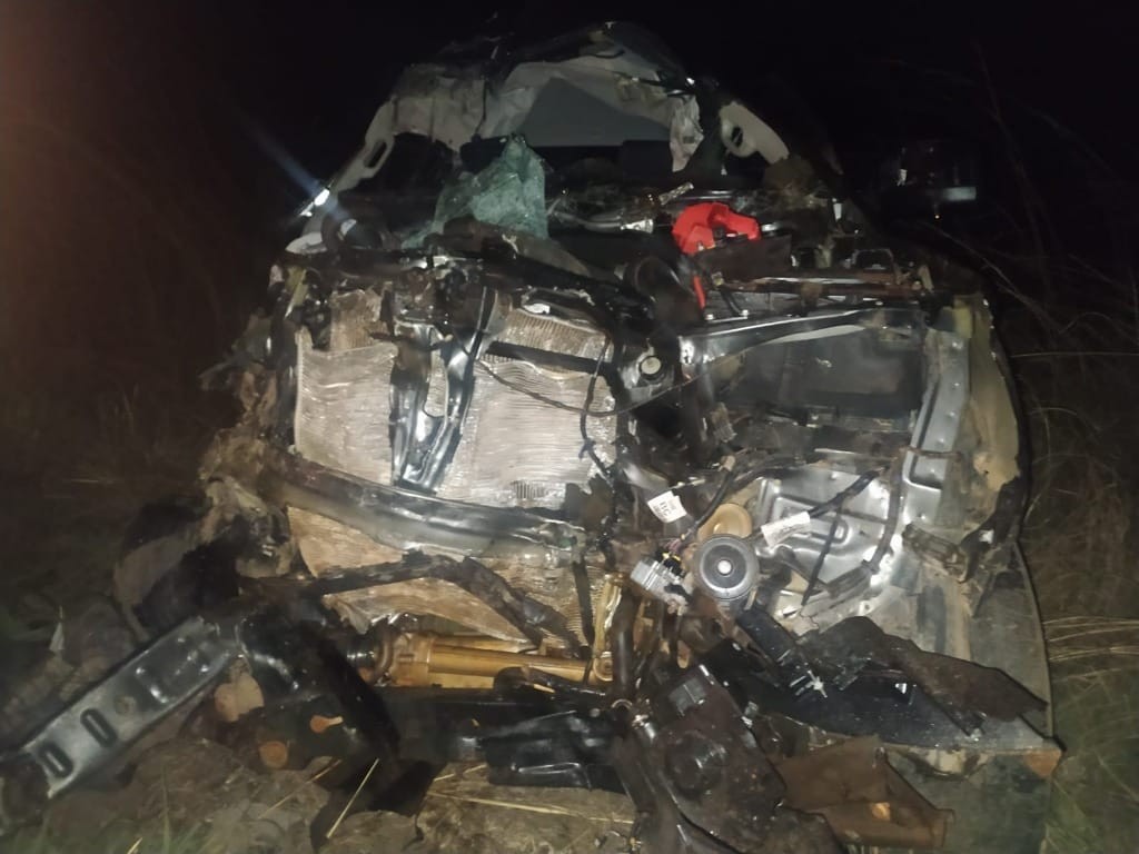 Duas pessoas morrem em acidente envolvendo colisão de veículos na BR-230, no Maranhão