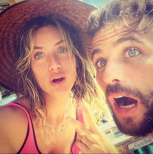 Giovanna Ewbank e Bruno Gagliasso após um mergulho com tubarões (Foto: Reprodução Instagram)