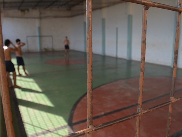 Adolescentes que entram na unidade em Santarém não estudavam ou tiveram conflitos familiares (Foto: João Machado/G1)